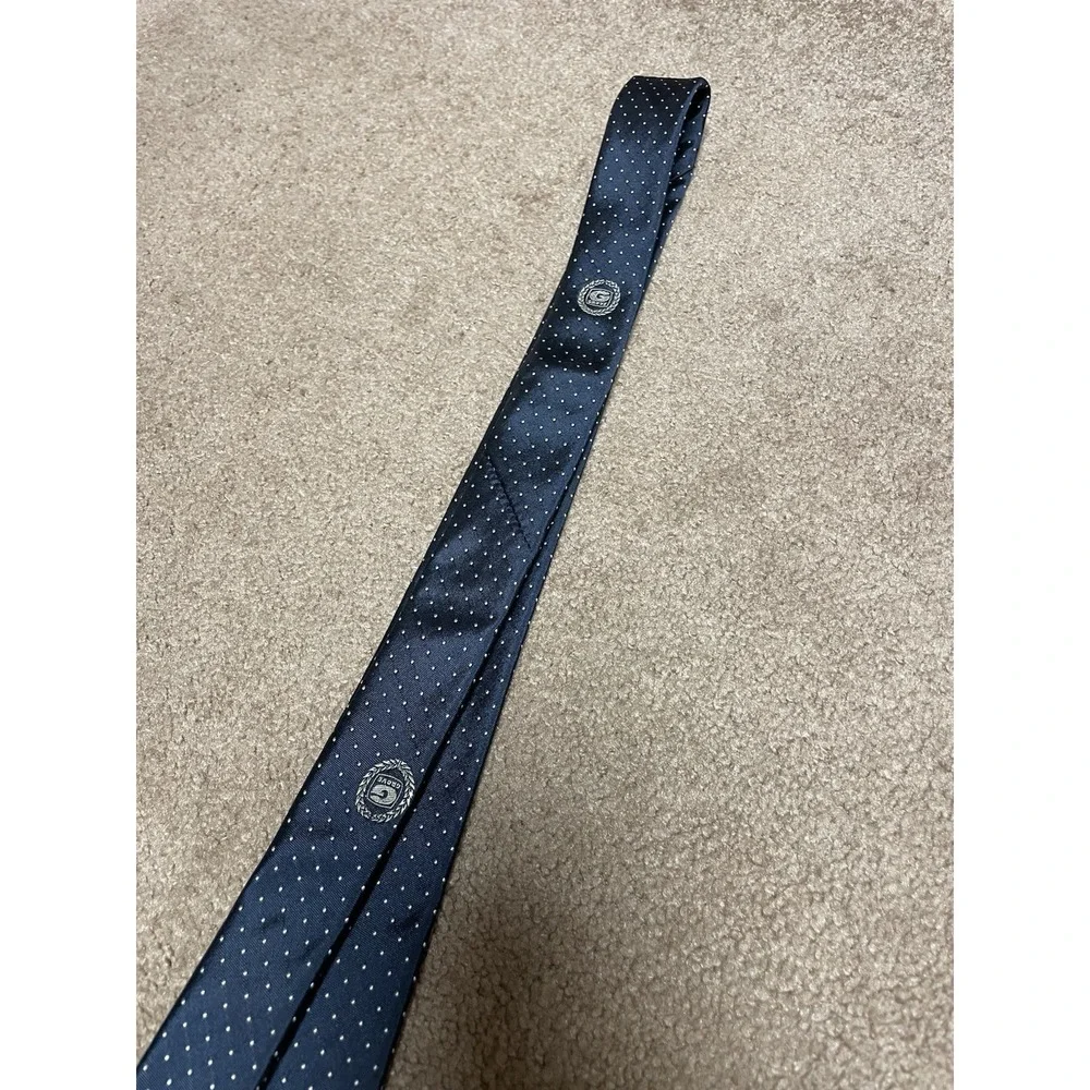 Givenchy Monsieur Rare Grove Worldwide Manufacturing Cranes Blue Tie Silk‎